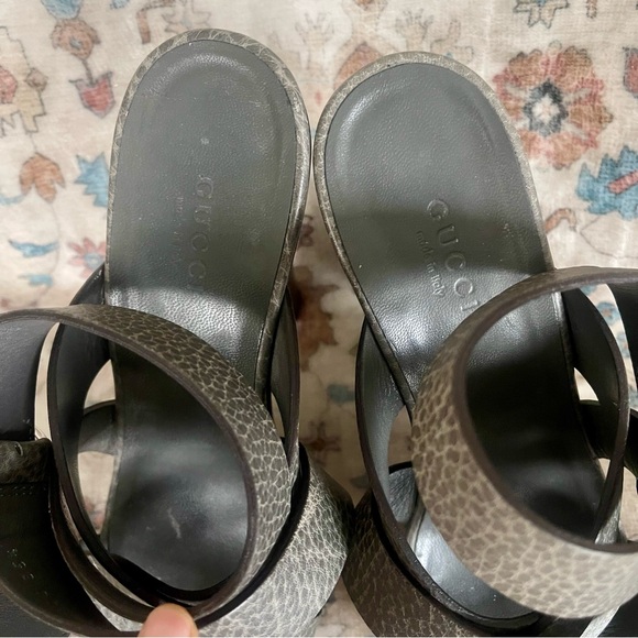 Gucci Old Libeccio Anthracite Platform Heels - Picture 6 of 9
